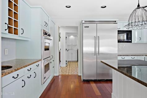 6 Beacon Hill Drive Saratoga Springs NY 12866