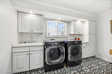 6 Beacon Hill Drive Saratoga Springs NY 12866