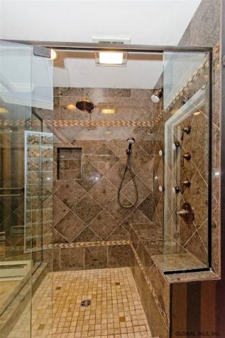 6 Beacon Hill Drive Saratoga Springs NY 12866