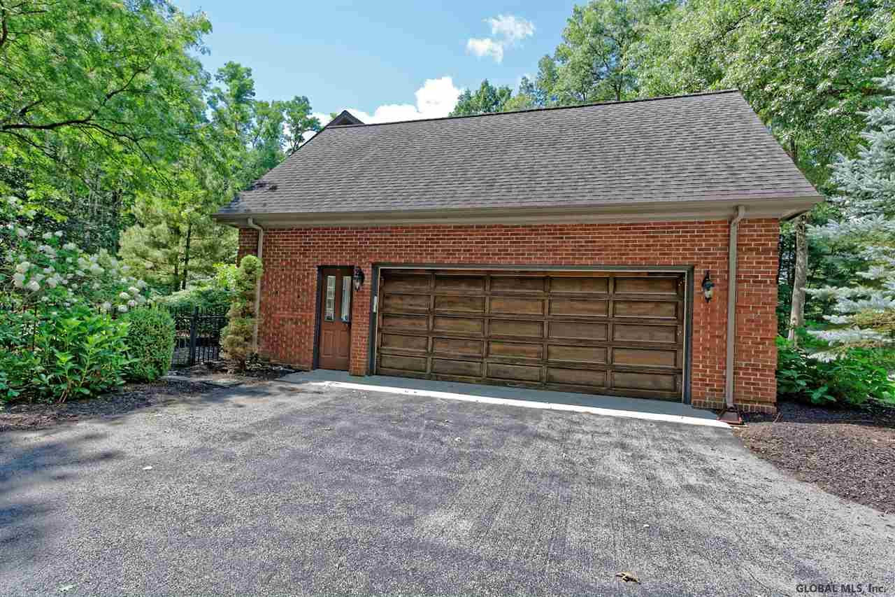 6 Beacon Hill Drive Saratoga Springs NY 12866