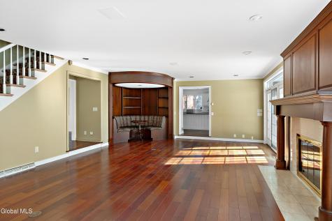 6 Beacon Hill Drive Saratoga Springs NY 12866