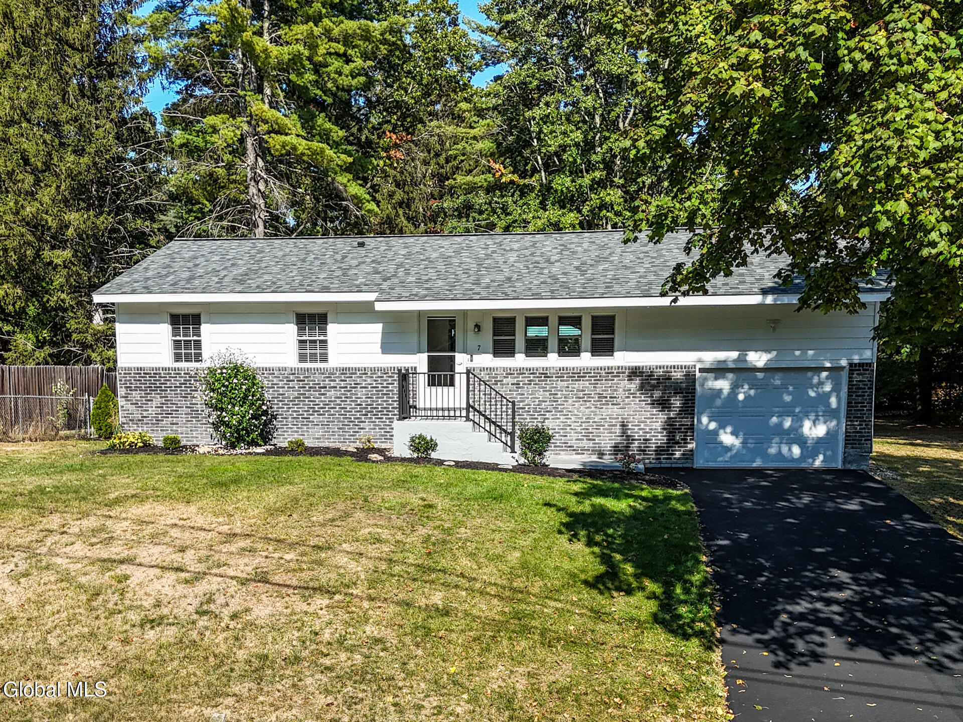 7 Burning Pines Drive Ballston Spa NY 12866