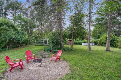 54 E Hite Court Schenectady NY 12303