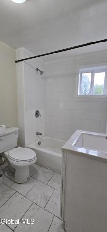 31 Mcnutt Avenue Colonie NY 12205