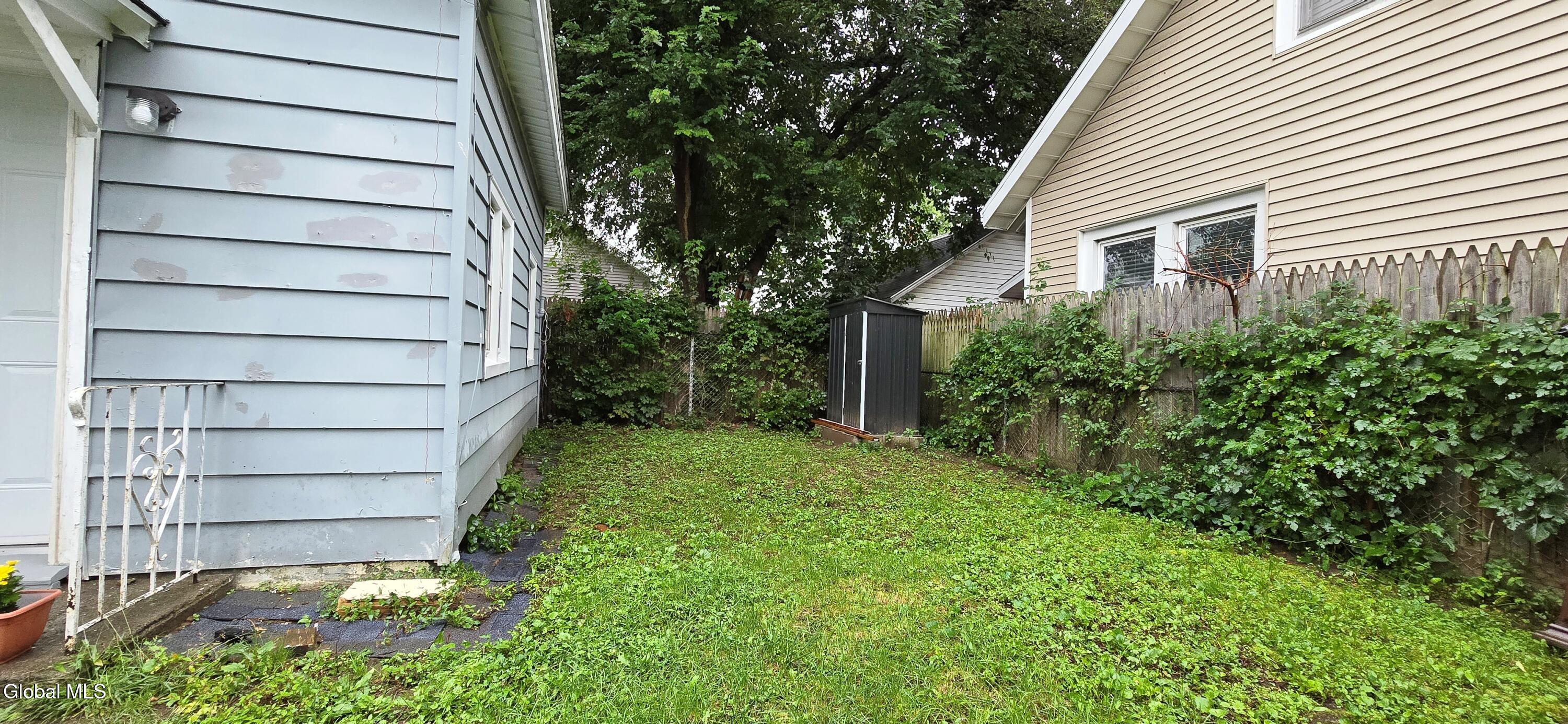 31 Mcnutt Avenue Colonie NY 12205
