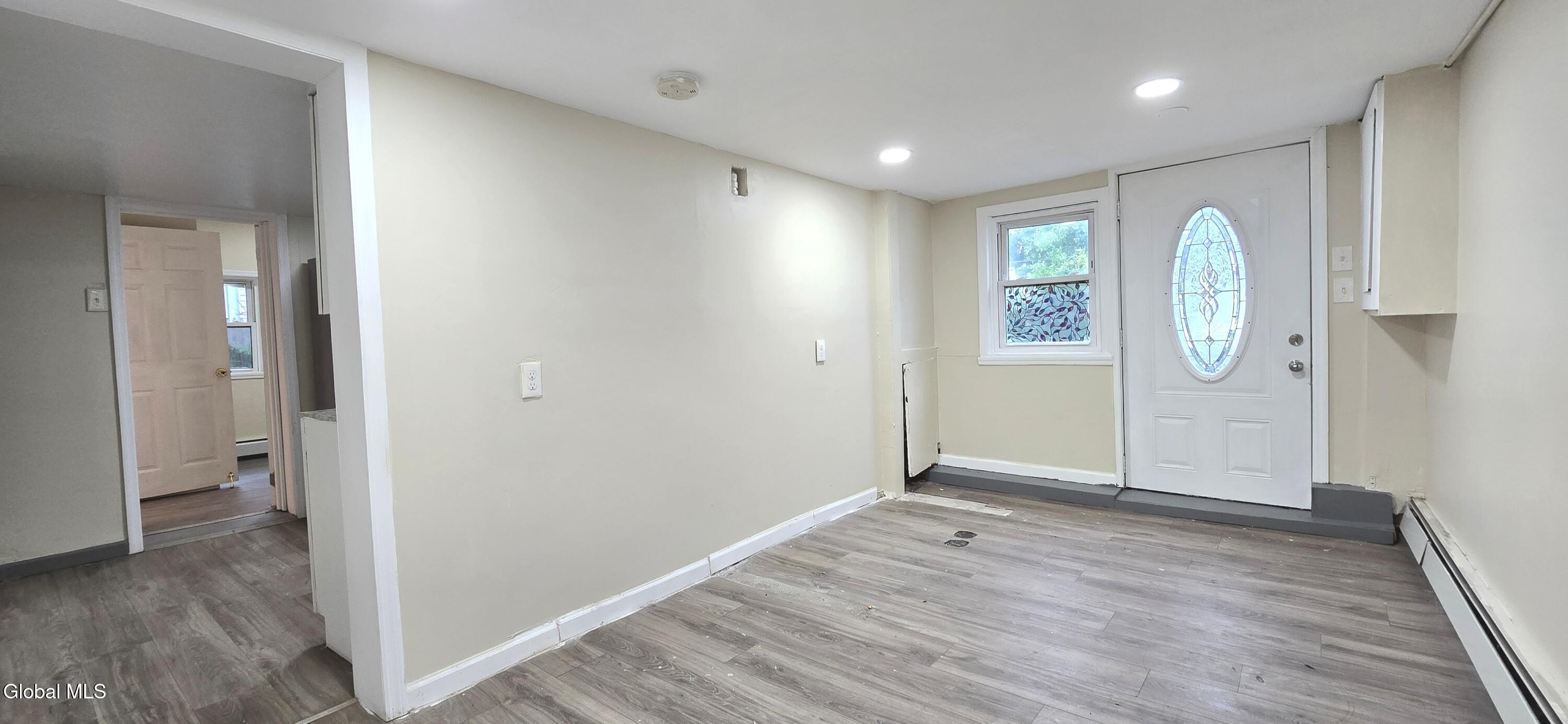 31 Mcnutt Avenue Colonie NY 12205
