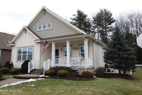 21 Vettura Court Malta NY 12020