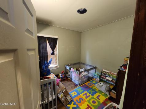 875 Hazelwood Avenue Schenectady NY 12306