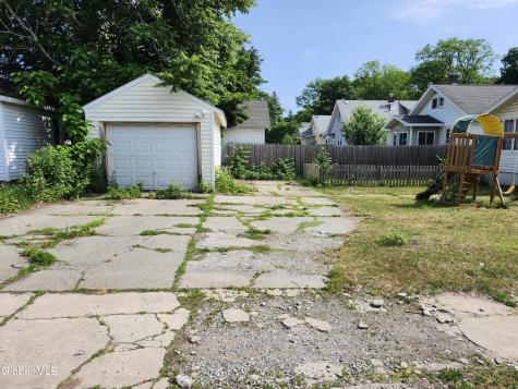875 Hazelwood Avenue Schenectady NY 12306