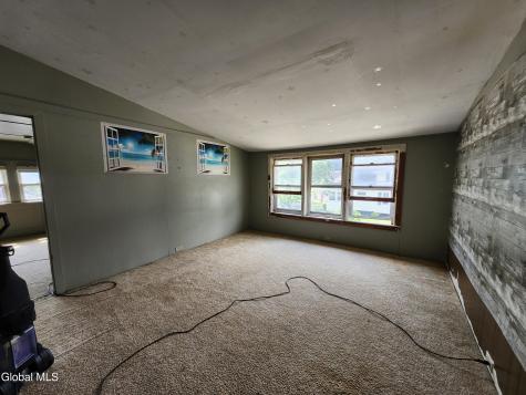 875 Hazelwood Avenue Schenectady NY 12306