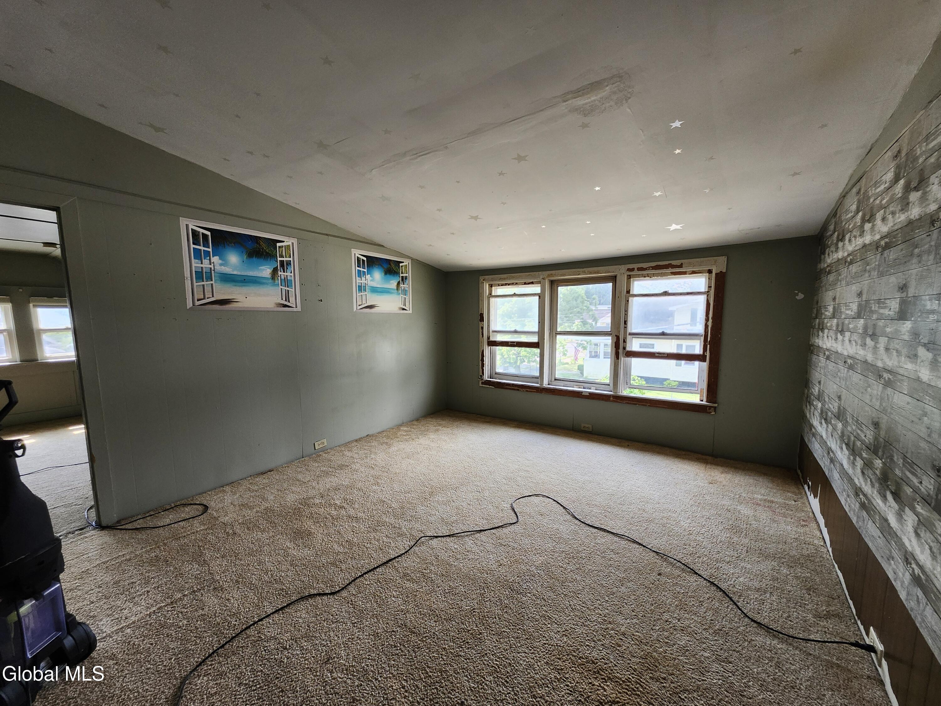 875 Hazelwood Avenue Schenectady NY 12306