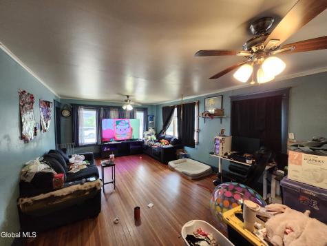 875 Hazelwood Avenue Schenectady NY 12306