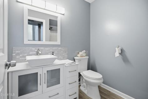 6 Ashford Lane Schenectady NY 12309