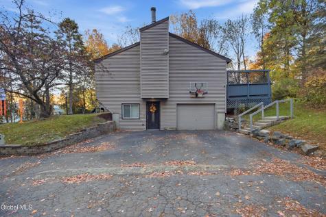 6 Ashford Lane Schenectady NY 12309