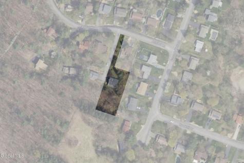 6 Ashford Lane Schenectady NY 12309