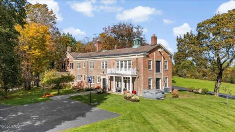 83 Bullock Road Slingerlands NY 12159