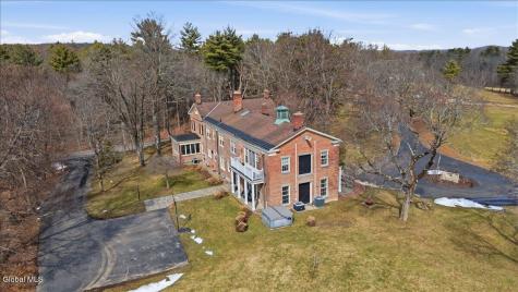 83 Bullock Road Slingerlands NY 12159