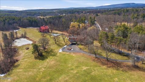 83 Bullock Road Slingerlands NY 12159