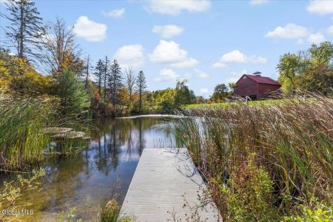 83 Bullock Road Slingerlands NY 12159