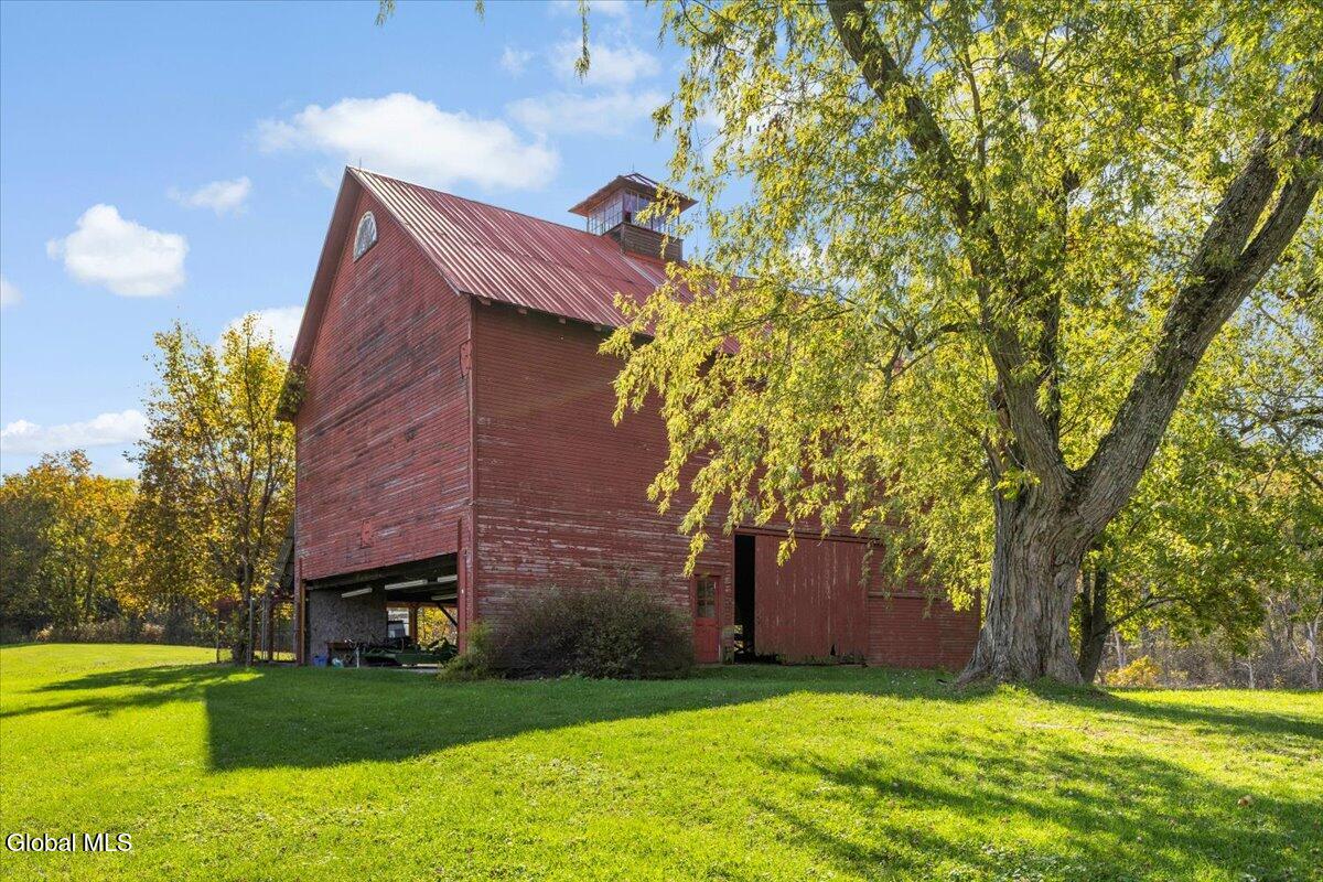 83 Bullock Road Slingerlands NY 12159