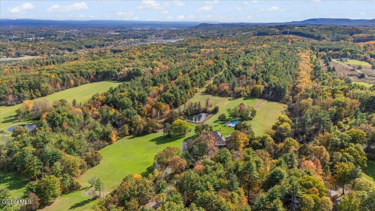 83 Bullock Road Slingerlands NY 12159