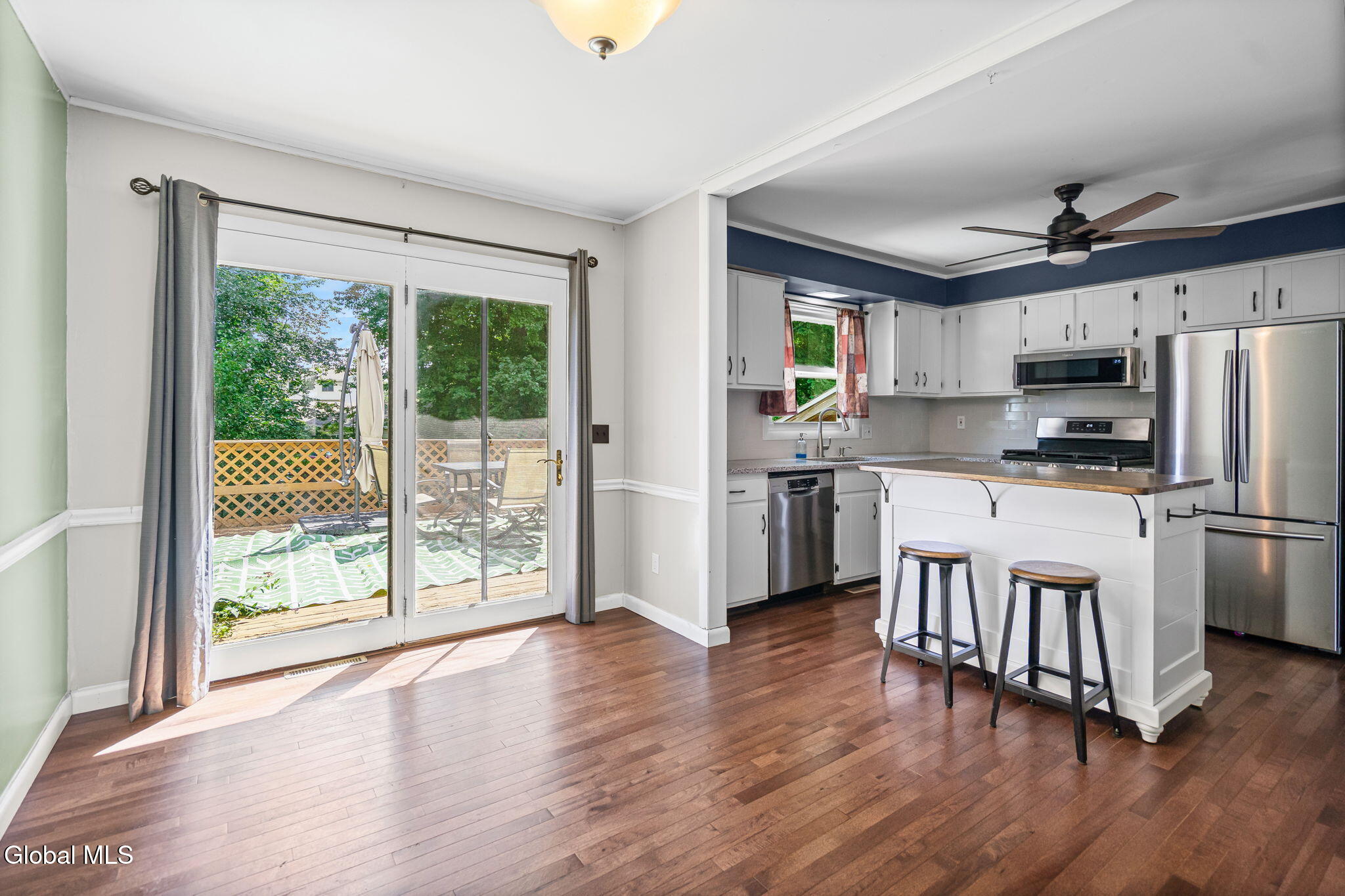1009 Valentine Drive Schenectady NY 12303