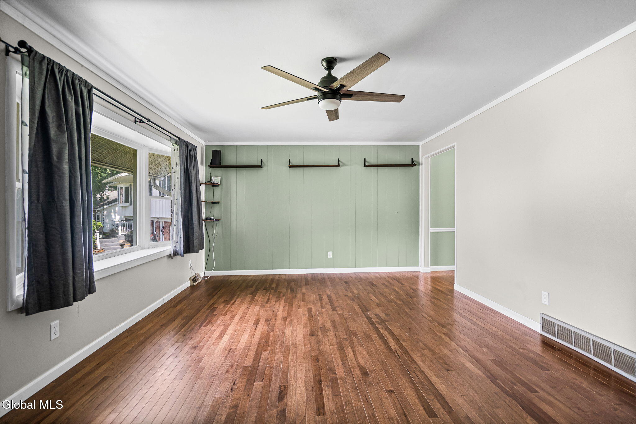1009 Valentine Drive Schenectady NY 12303