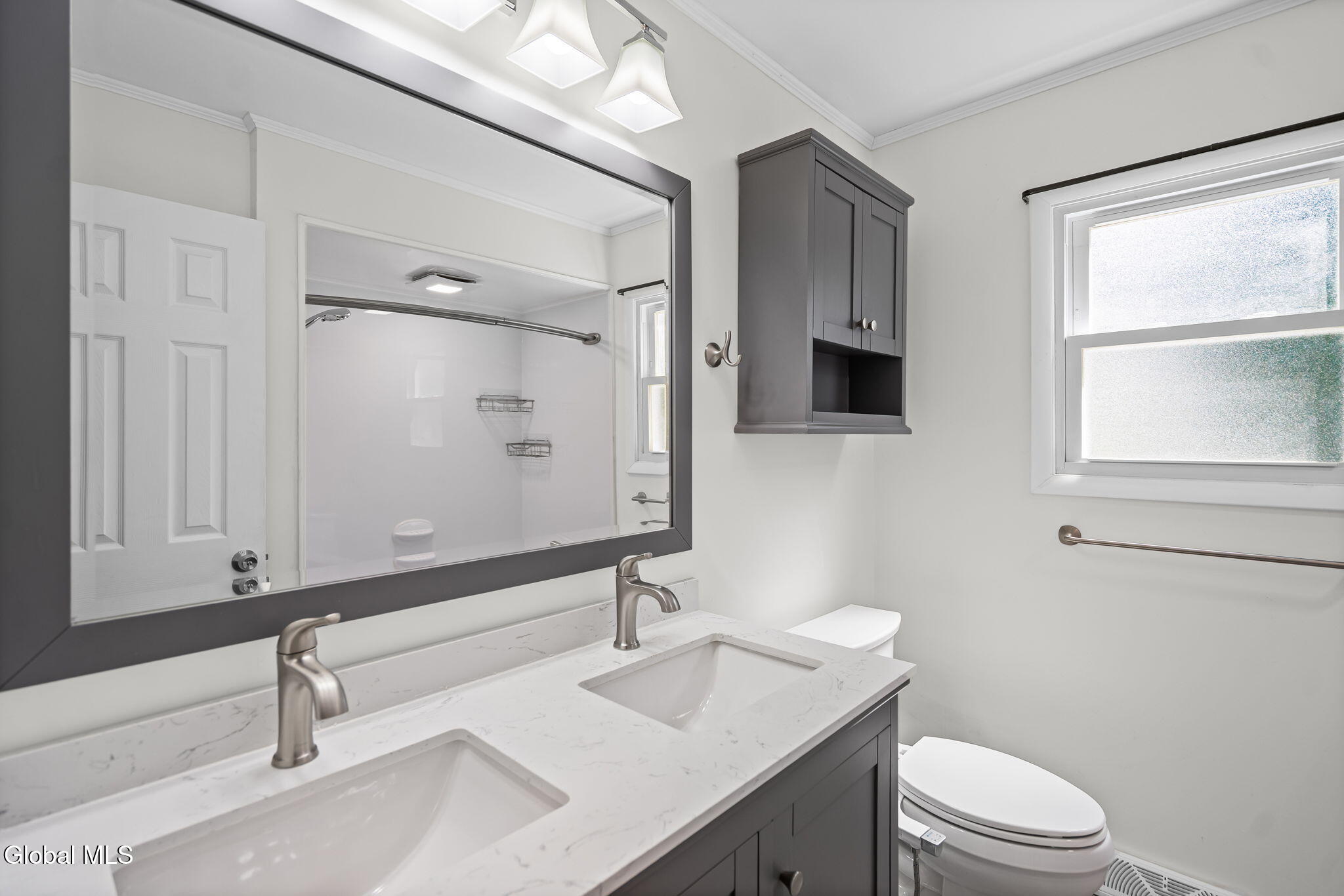 1009 Valentine Drive Schenectady NY 12303