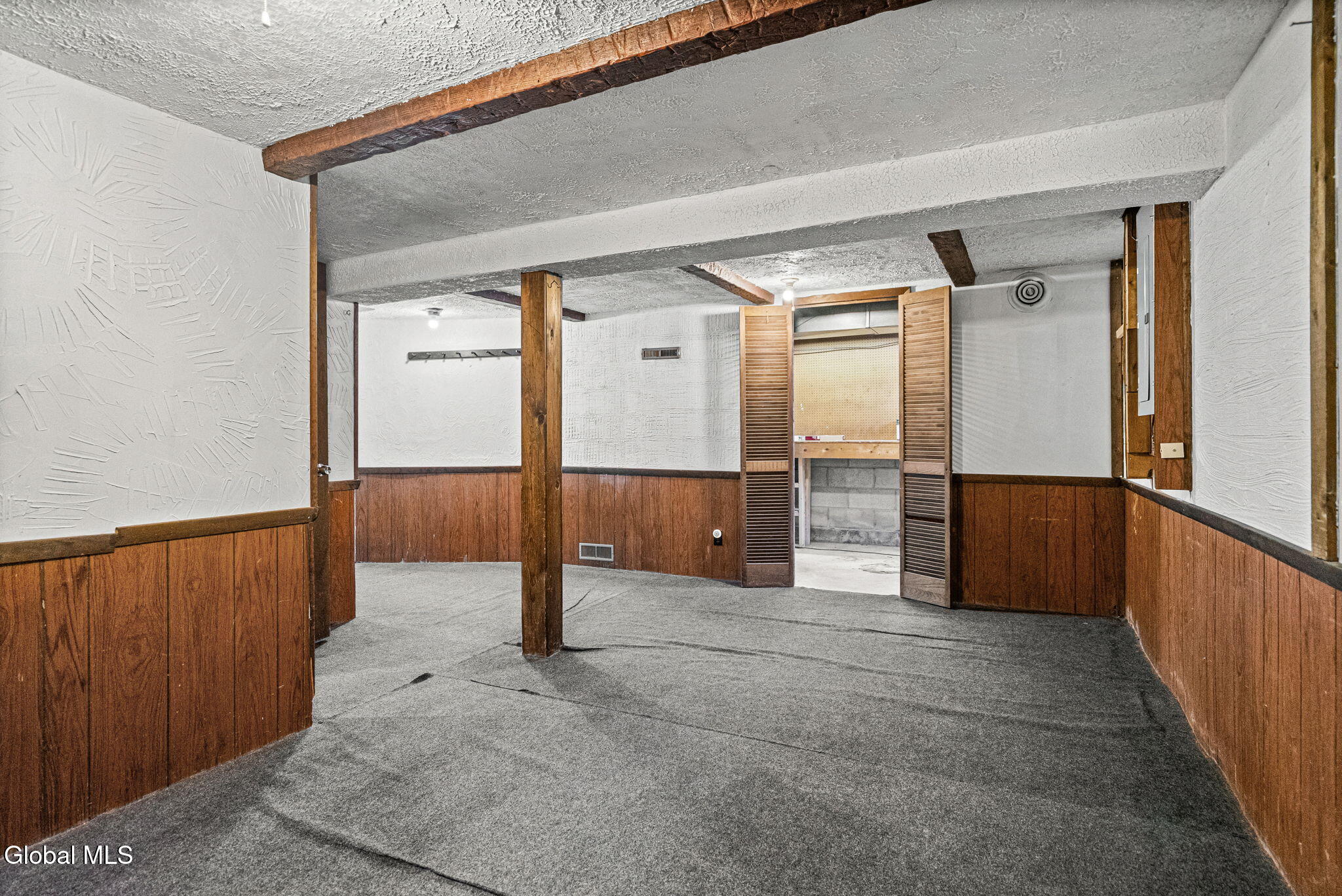 1009 Valentine Drive Schenectady NY 12303