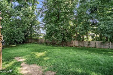 1009 Valentine Drive Schenectady NY 12303
