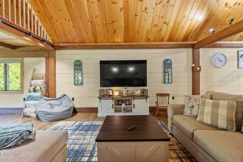 522 Starr Road Ravena NY 12143
