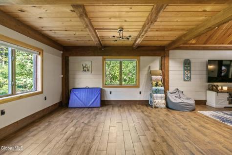 522 Starr Road Ravena NY 12143