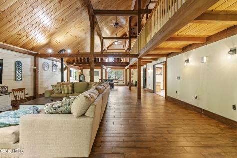 522 Starr Road Ravena NY 12143