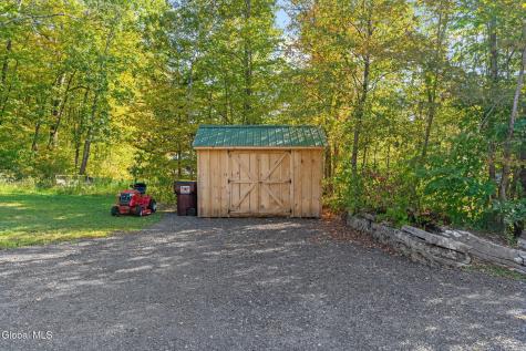 522 Starr Road Ravena NY 12143