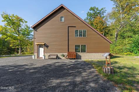 522 Starr Road Ravena NY 12143