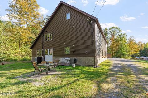 522 Starr Road Ravena NY 12143