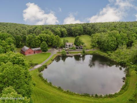 88 Mac Brown Road Claverack NY 12513