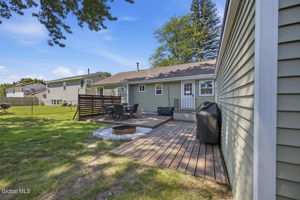 47 Perry Avenue Latham NY 12110