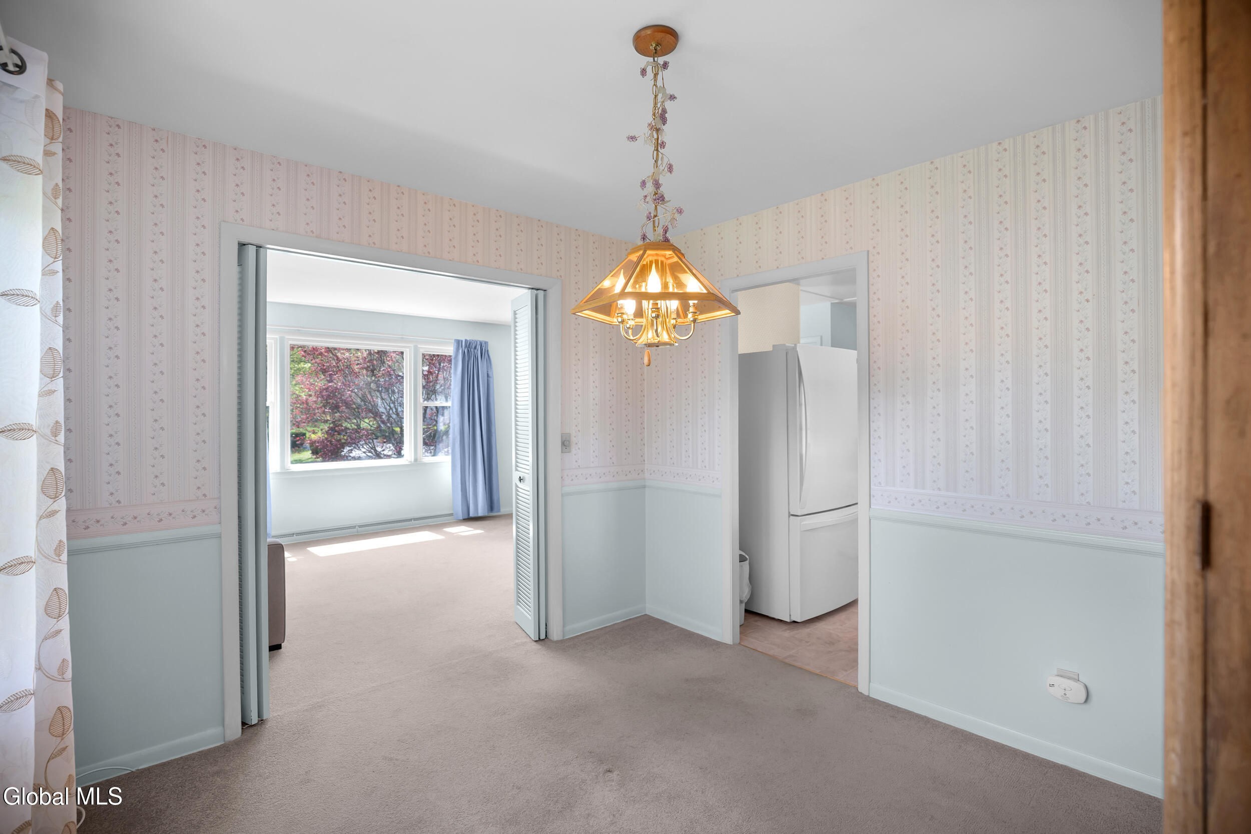 2 Dusenberry Road Troy NY 12182