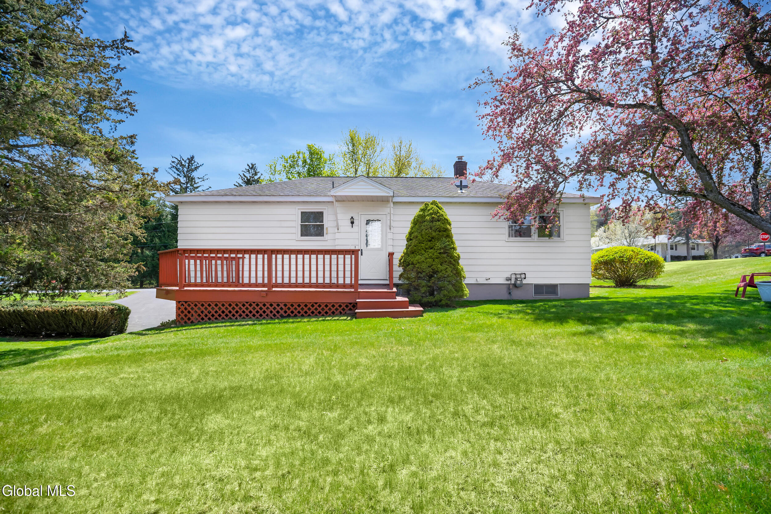 2 Dusenberry Road Troy NY 12182