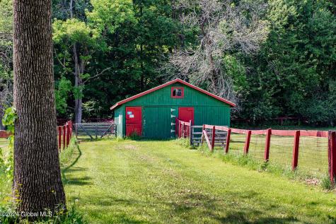 64 Kaydeross Park Road Saratoga Springs NY 12866