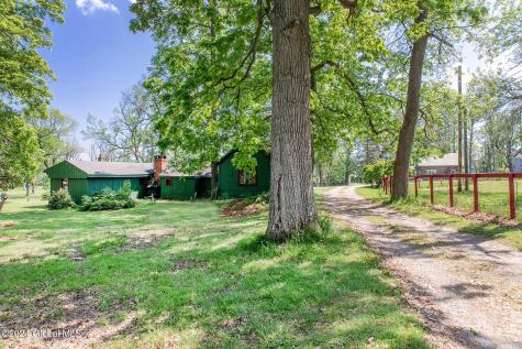 64 Kaydeross Park Road Saratoga Springs NY 12866