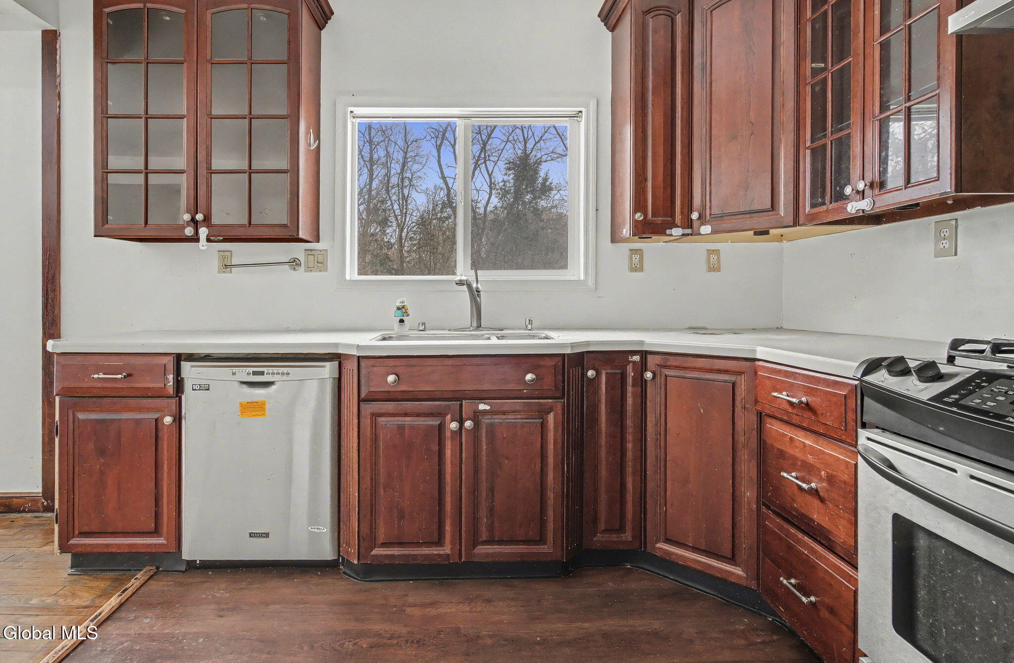 26 Everett Road Colonie NY 12205