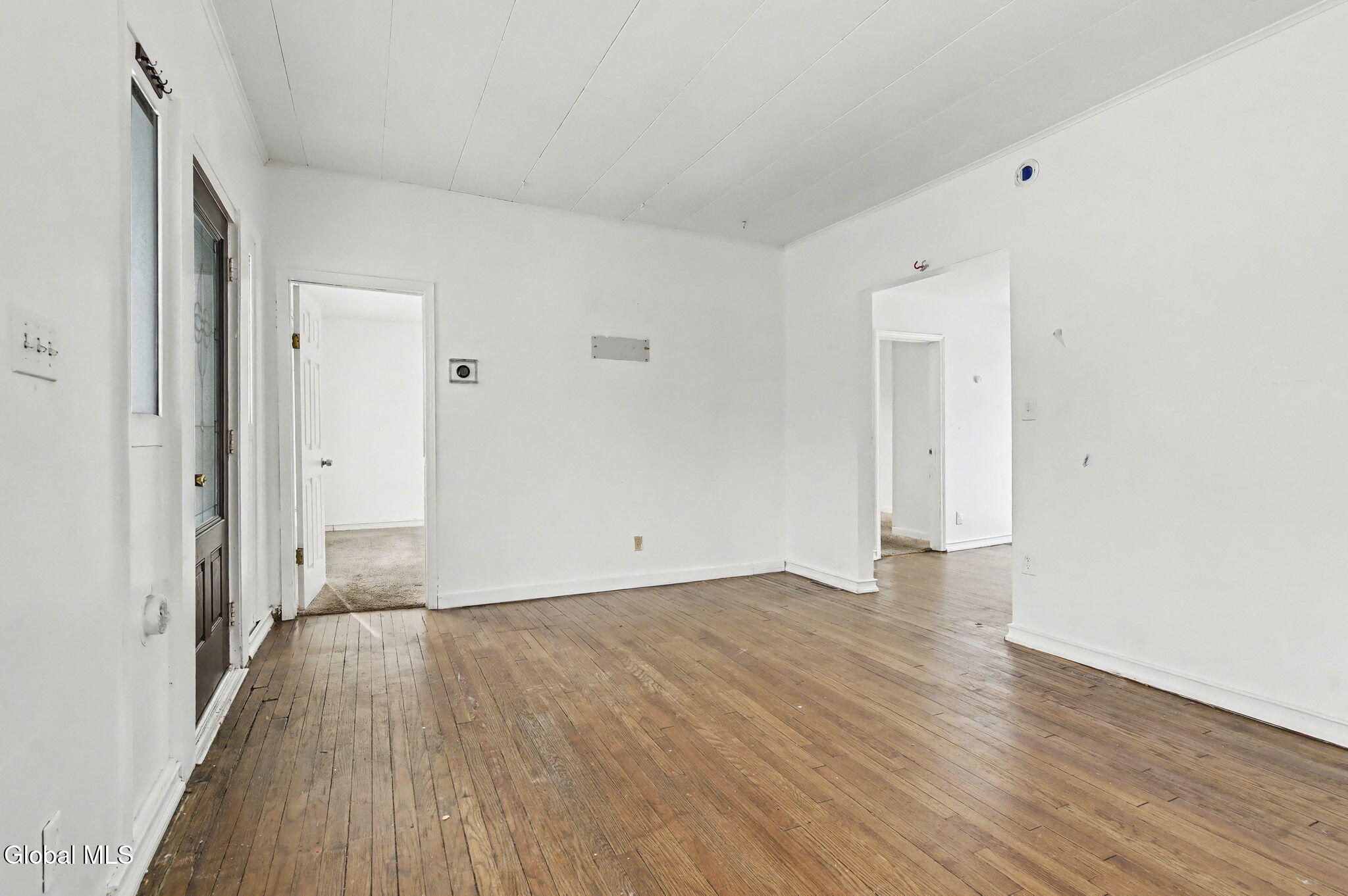 26 Everett Road Colonie NY 12205