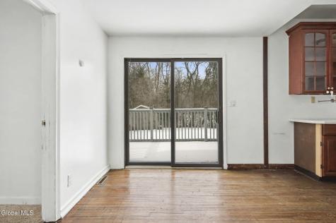 26 Everett Road Colonie NY 12205