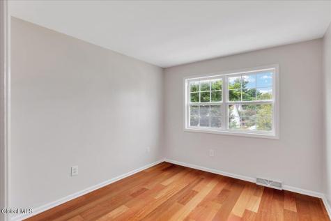 14 Callagan Drive Saratoga Springs NY 12866
