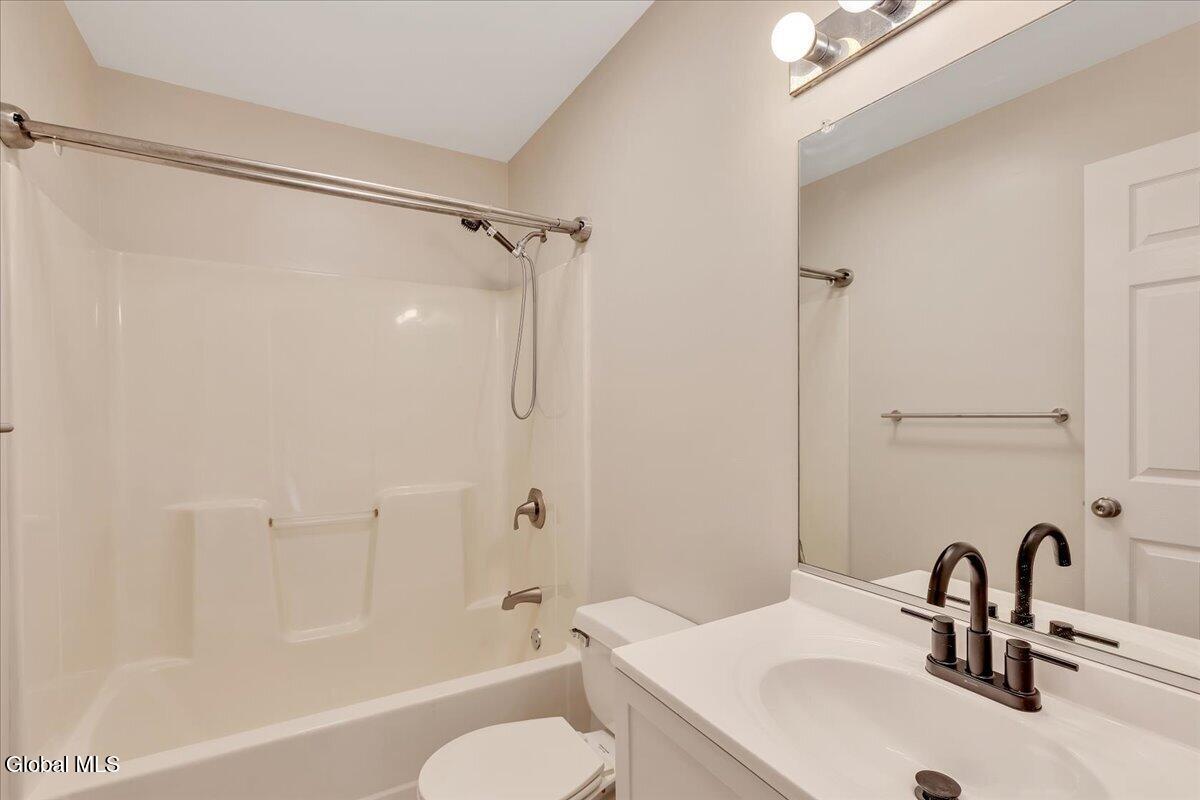 14 Callagan Drive Saratoga Springs NY 12866