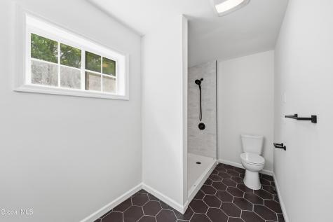 15 Barthol Street Colonie NY 12205