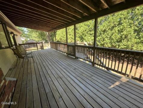 12 Worden Drive Saratoga Springs NY 12866