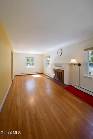 16 Richland Drive Glenville NY 12302